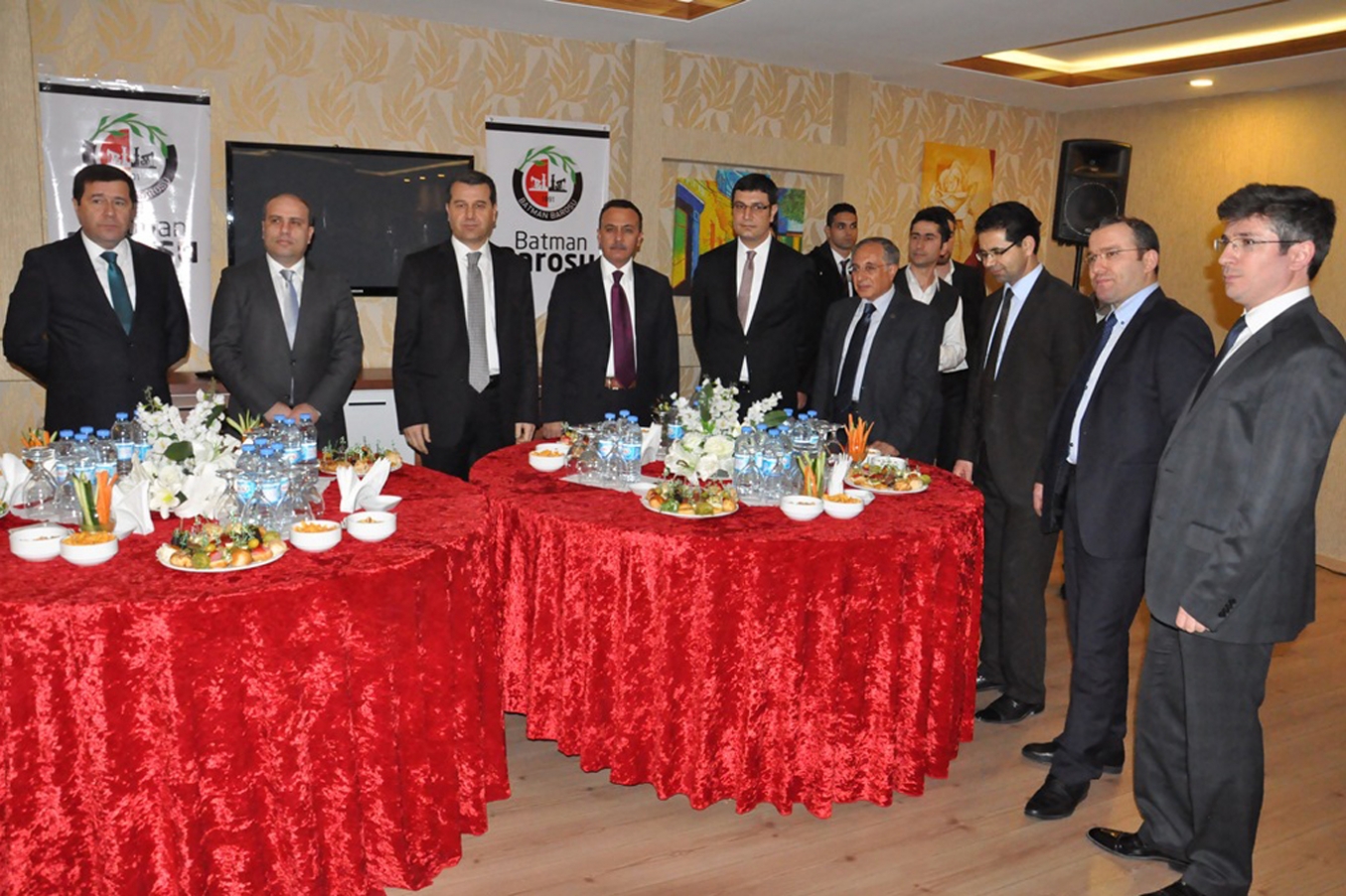 “Avukatlar arasında da çürük elmalar çıkacaktır” “Avukatlar arasında da çürük elmalar çıkacaktır”